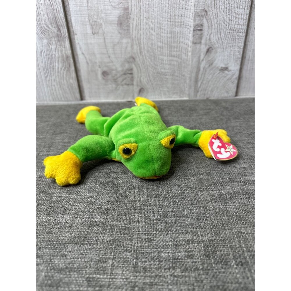 Ty Beanie Babies Smoochy Frog Plush Green & Yellow 1997 Rare Collectible Toy